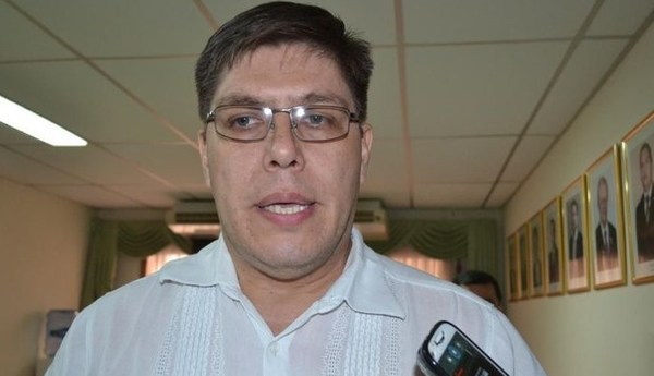 Ex viceministro disparó contra una "desequilibrada mental" - Teleshow