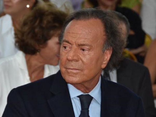 Ivanka Trump paga USD 31 millones por lote de Julio Iglesias en EEUU