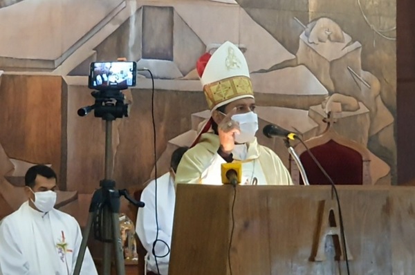En fiesta patronal, obispo rechaza la ideología de género