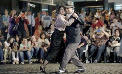 Tango: semana de festejo y aprendizaje - Espectáculos - ABC Color