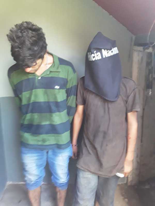 Cae dúo de marginales tras cometer un asalto en el microcentro de CDE