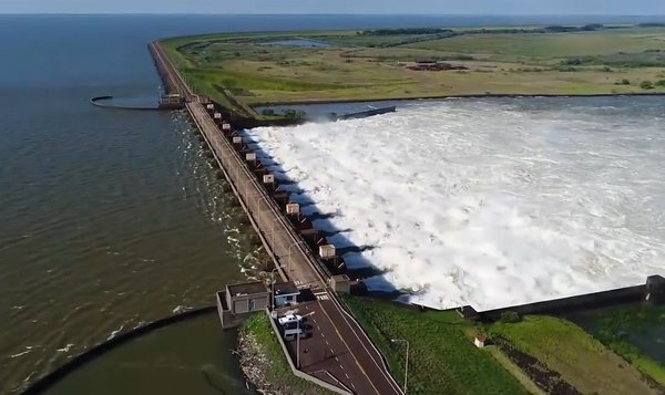 Culmina licitación para la maquinización del brazo Aña Cuá · Radio Monumental 1080 AM