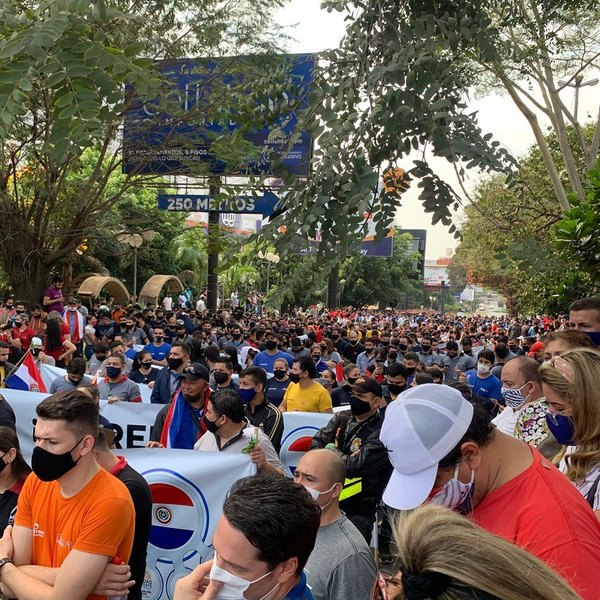 Bares esteños temen cierres por eventos clandestinos · Radio Monumental 1080 AM