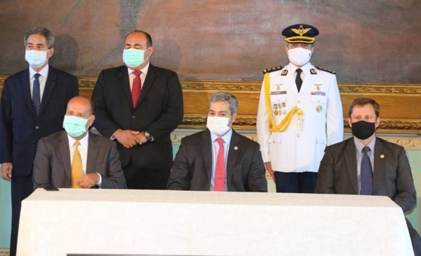 HOY / Gobierno presenta su Plan Nacional Anticorrupción, sin nada nuevo