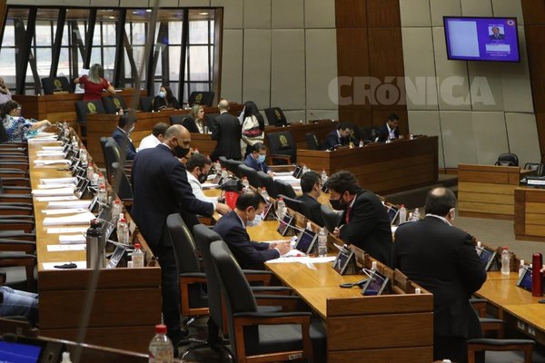 Crónica / Contagio masivo del virus vai en Cámara de Diputados