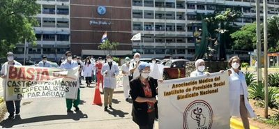 Médicos se manifestarán frente a IPS para exigir mejores condiciones laborales | OnLivePy