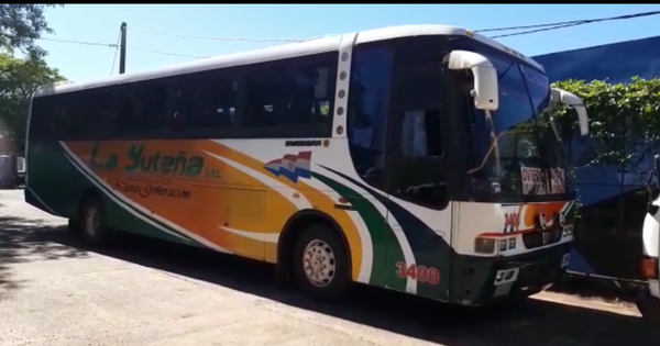 CDE: Incautan colectivo con mercaderías de contrabando