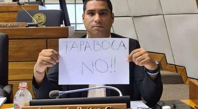 Diputado "código 360" insta al no uso de tapabocas