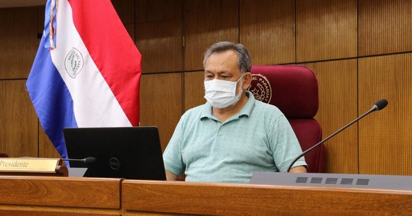 La Nación / Senador sobre Plan Anticorrupción: “No creo absolutamente nada”