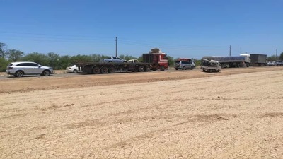 Cierran ruta Transchaco reclamando electrificación y construcción de viviendas