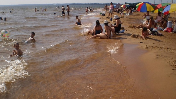 Encarnación: Accionarían contra decreto que prohíbe habilitación de playas