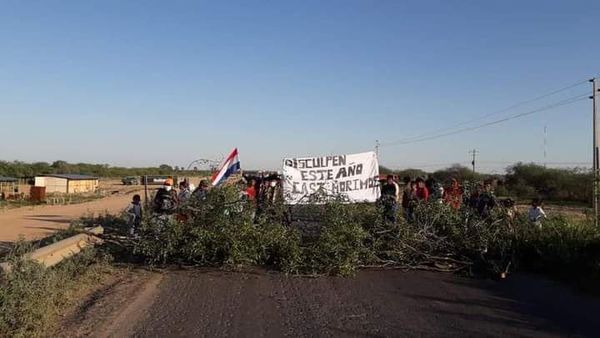 Autoridades “están en camino” tras 11 horas de bloqueo de la Transchaco - Nacionales - ABC Color