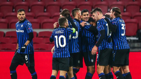 Atalanta derrota al Ajax y clasifica a octavos de final de la Champions