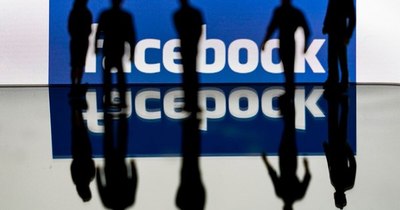 La Nación / Gobierno y estados de EEUU presentan una demanda antimonopolio contra Facebook