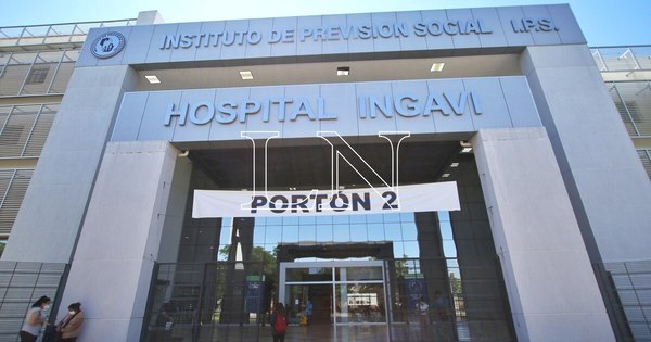 La Nación / IPS Ingavi, con terapia 100% ocupada, empezó a derivar pacientes a los privados