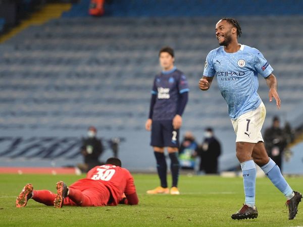City sella su pase a octavos de manera invicta