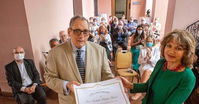 La Nación / Brindan un homenaje a Duarte Burró