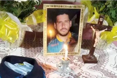 Crónica / Familiares velaron al piloto que desapareció