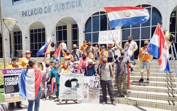 Protesta contra la corrupción - Nacionales - ABC Color