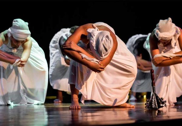Clases de afrodanza en Casa-Fem