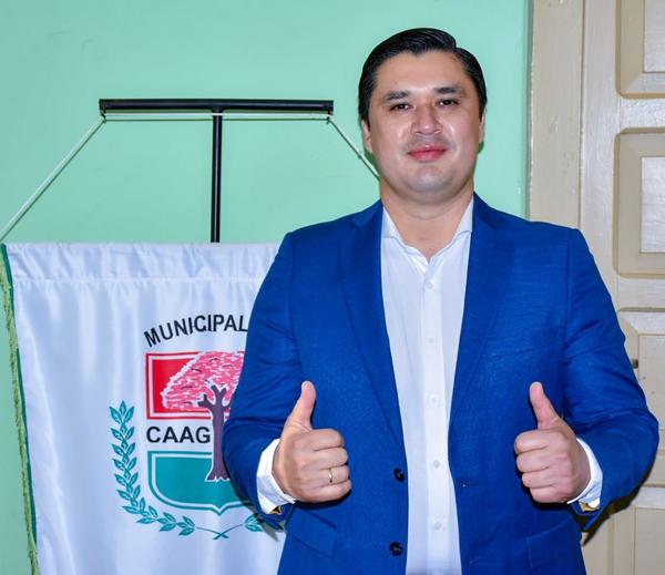 Gilberto Almada fue reelecto presidente de la Junta Municipal de Caaguazú – Prensa 5