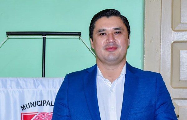 Caaguazú: Gilberto Almada fue reelecto presidente de la Junta - Noticiero Paraguay