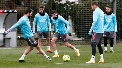 Valverde vuelve al grupo - Fútbol - ABC Color