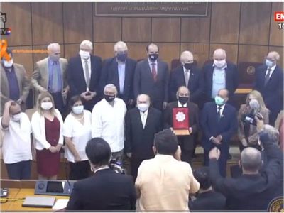 Senado reconoce labor de la Comisión de Verdad y Justicia