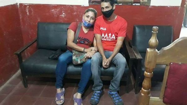 Apareció Rocío: Se presentó en una Comisaría en compañía de su amante