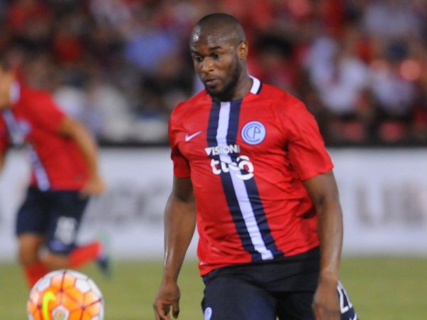 ¿Vuelve Luís Leal al fútbol paraguayo?