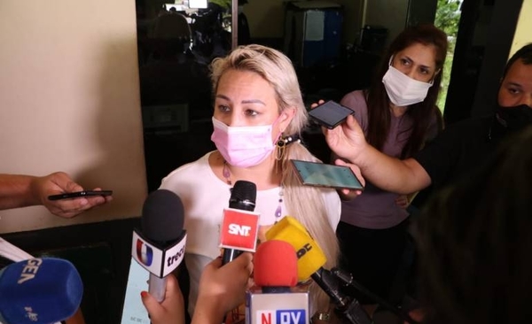 HOY / Ordenan detención e imputan a la mujer que estaba desaparecida con su amante