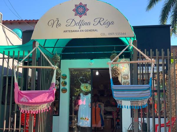 Habilitan Centro de Artesanía “Ña Delfina Róga” – Prensa 5