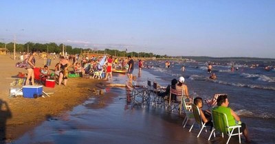 La Nación / Destino LN: playa, historia y espacios verdes son atractivos de Carmen del Paraná