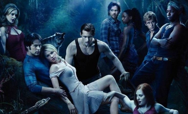 HOY / HBO planea el regreso de "True Blood" junto al creador de "Riverdale"