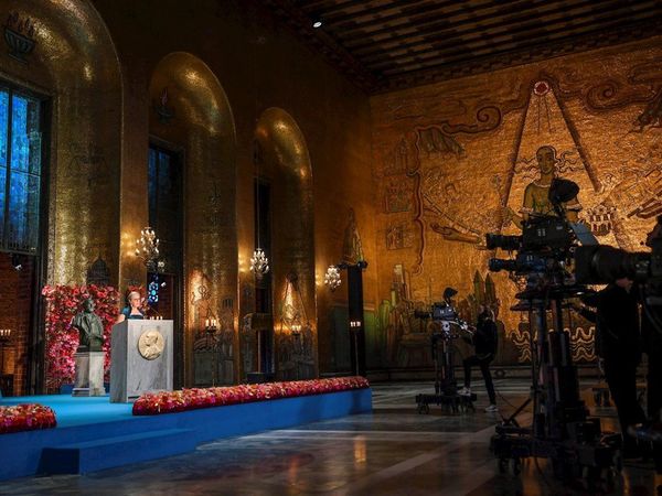 Ciencia y cooperación ante la pandemia que ha marcado entrega de los Nobel