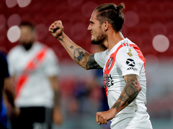River saca una cómoda ventaja ante Nacional