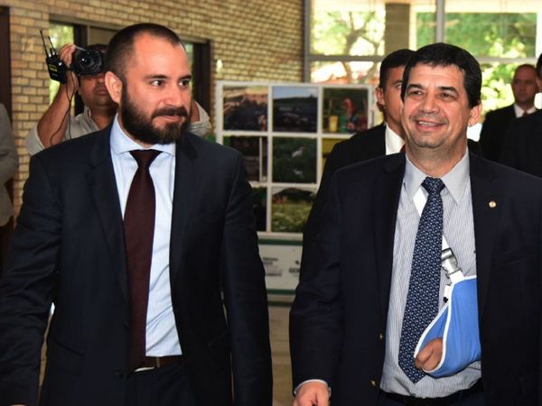 Desde el Senado impulsan la interpelación de Ariel Oviedo