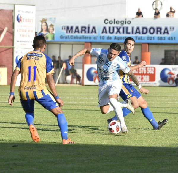 Guaireña-Luqueño: puntos de play-offs y Sudamericana - Fútbol - ABC Color