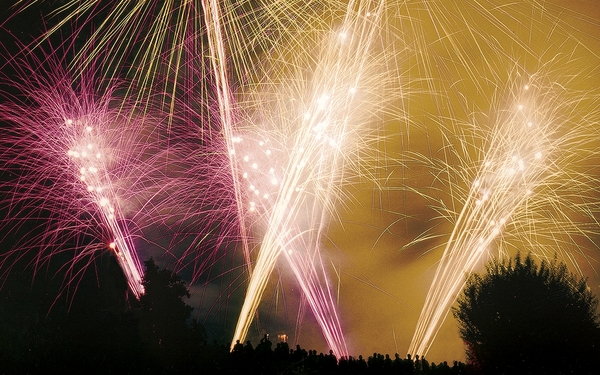 Con el lema "que solo exploten sonrisas en las fiestas", lanzan la nueva edición de la campaña "Pirotecnia cero" » Ñanduti