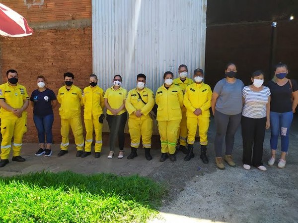 CAMARADAS Y FAMILIARES DE BOMBERAS FALLECIDAS PIDEN JUSTICIA