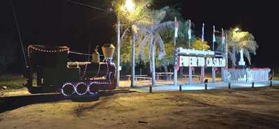 Puerto Casado refleja un ambiente navideño en lugares públicos