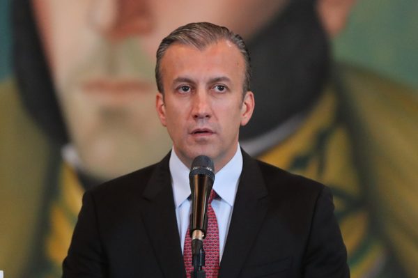 Venezuela acusa a Colombia y EE.UU. de planear detonar una instalación petrolera - MarketData