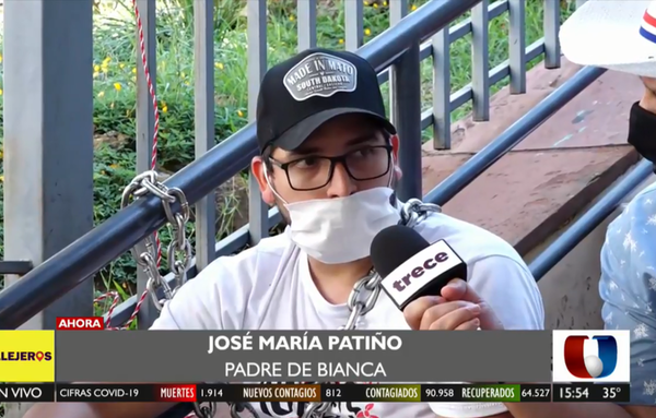Padres de Bianca: "No nos vamos a ir hasta que le apliquen el medicamento"