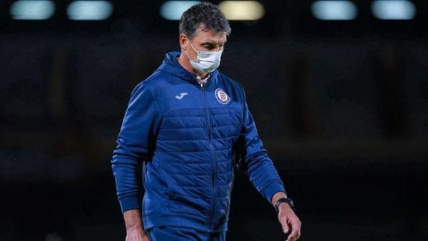 Robert Siboldi se despide de la afición del Cruz Azul de México