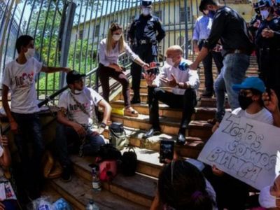 Salud analizará la posibilidad de la compra de medicamento para Bianca