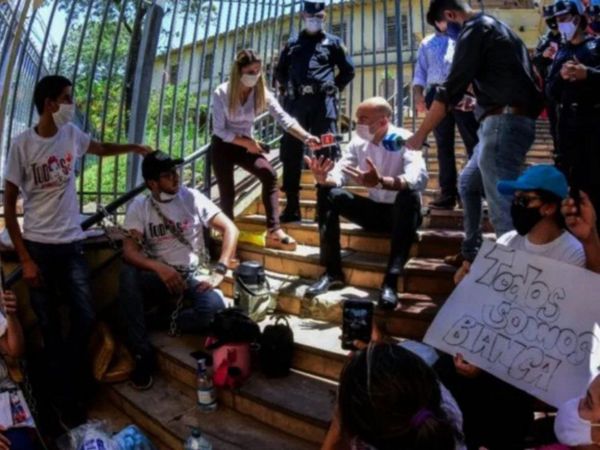 Salud analizará la posibilidad de la compra de medicamento para Bianca