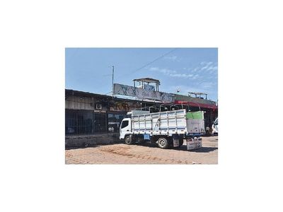 Piden informes al director del Abasto