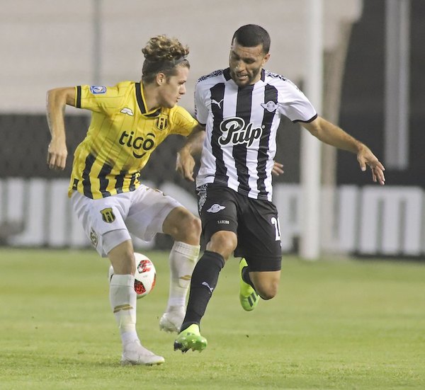 Crónica / PARTIDAZO EN LA “HUERTA”