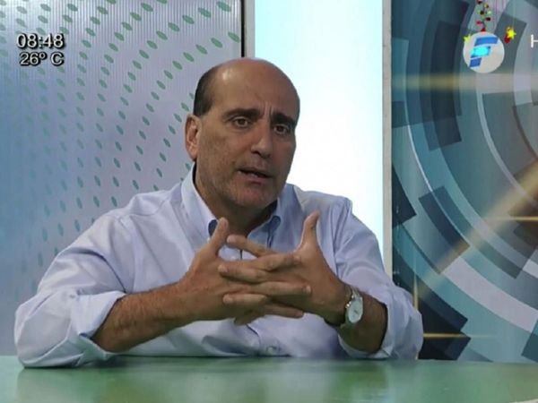 Mateo Balmelli presenta su novela El Premio Nobel