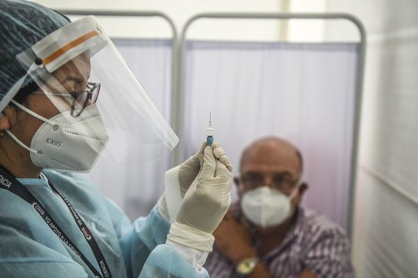 Perú suspende por precaución el ensayo de vacuna china contra el covid-19 - Mundo - ABC Color
